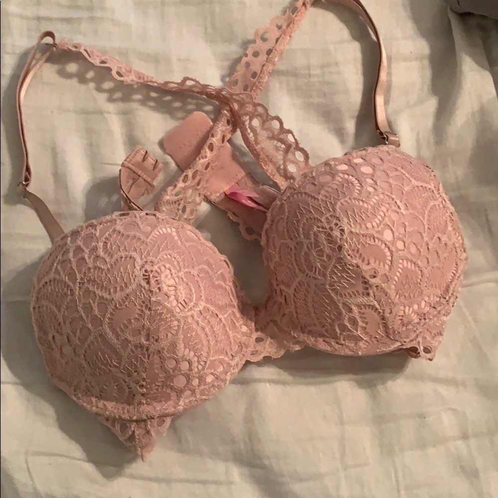 “bralette”